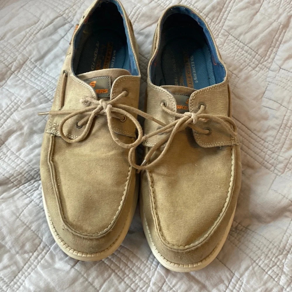 Skechers boat deck shoes khaki tan sz 13